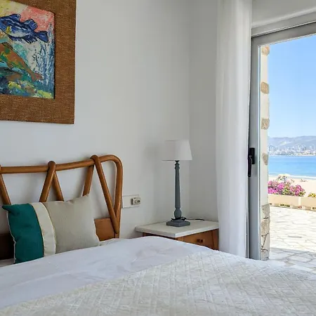 Parralue Sea View *