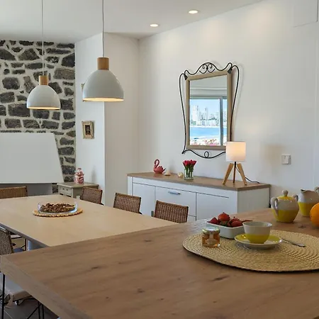Parralue Sea View Apartment Benidorm